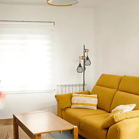 Lazos Apartment *